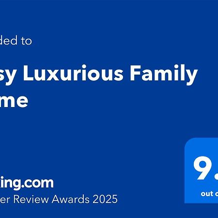 Cosy Luxurious Family Home ลอนดอน ภายนอก รูปภาพ
