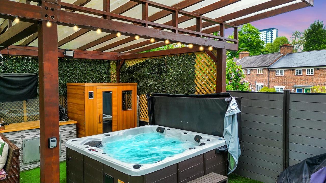 Cosy Luxurious Family Home ลอนดอน ภายนอก รูปภาพ